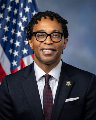 Official photo of Bell, Wesley