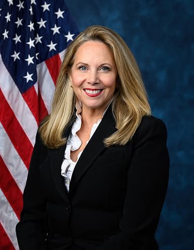 Official photo of Gillen, Laura