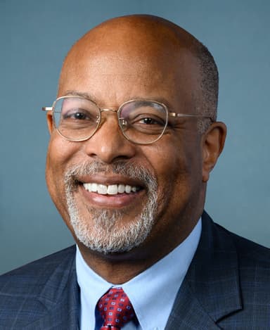 Official photo of Ivey, Glenn