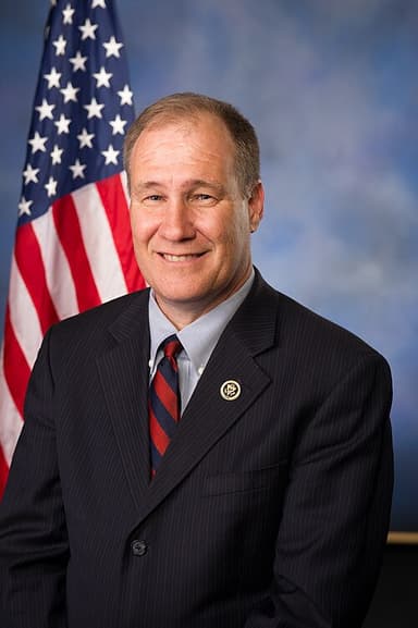 Official photo of Kelly, Trent